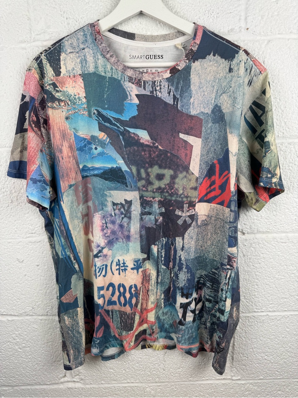 GUESS Smart Guess The Bear Sweeps Graphic T-Shirt Men’s L Organic Cotton